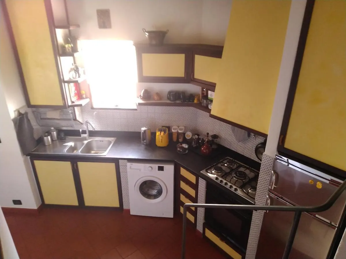 Villa Maia Neirone Itálie